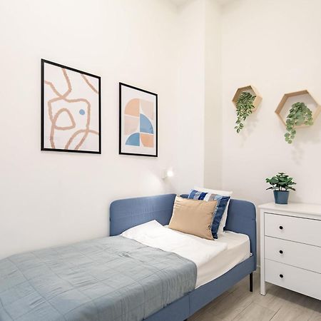 Central Room For Solo Traveller Budapešť Exteriér fotografie